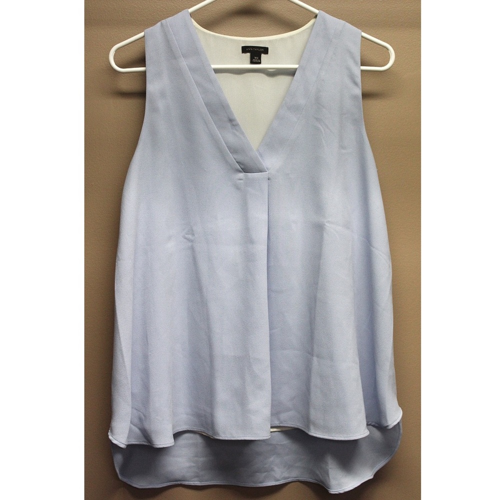 ❌SOLD❌Ann Taylor Pale Blue Sleeveless Blouse